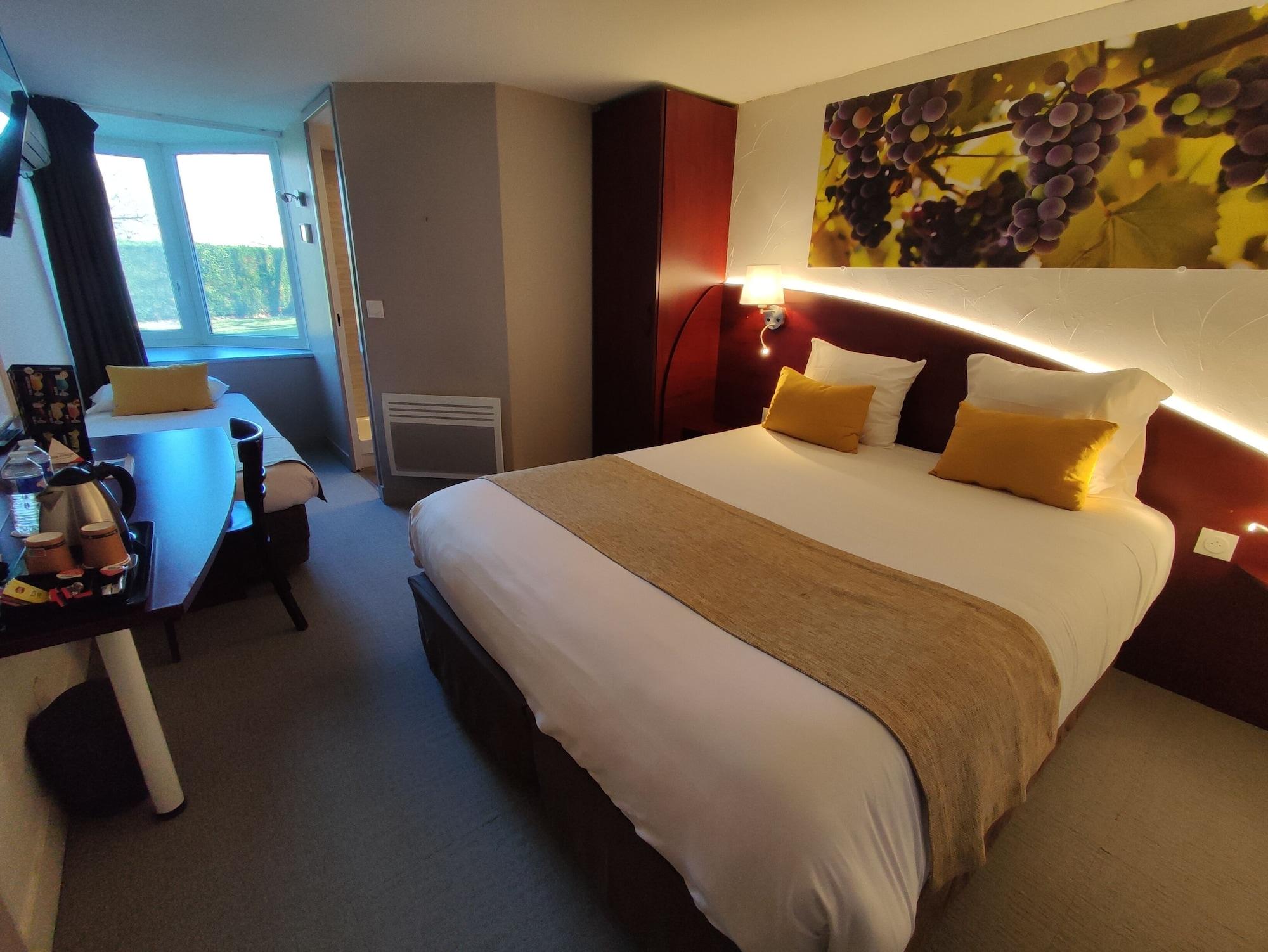 Contact Hotel Le Provencal Bordeaux Lac ภายนอก รูปภาพ