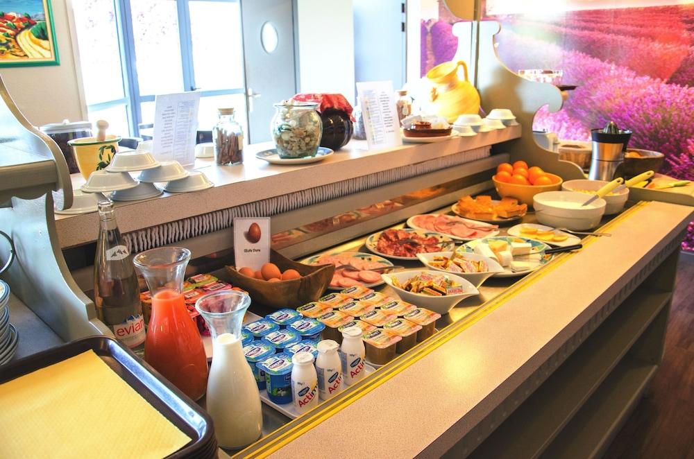 Contact Hotel Le Provencal Bordeaux Lac ภายนอก รูปภาพ