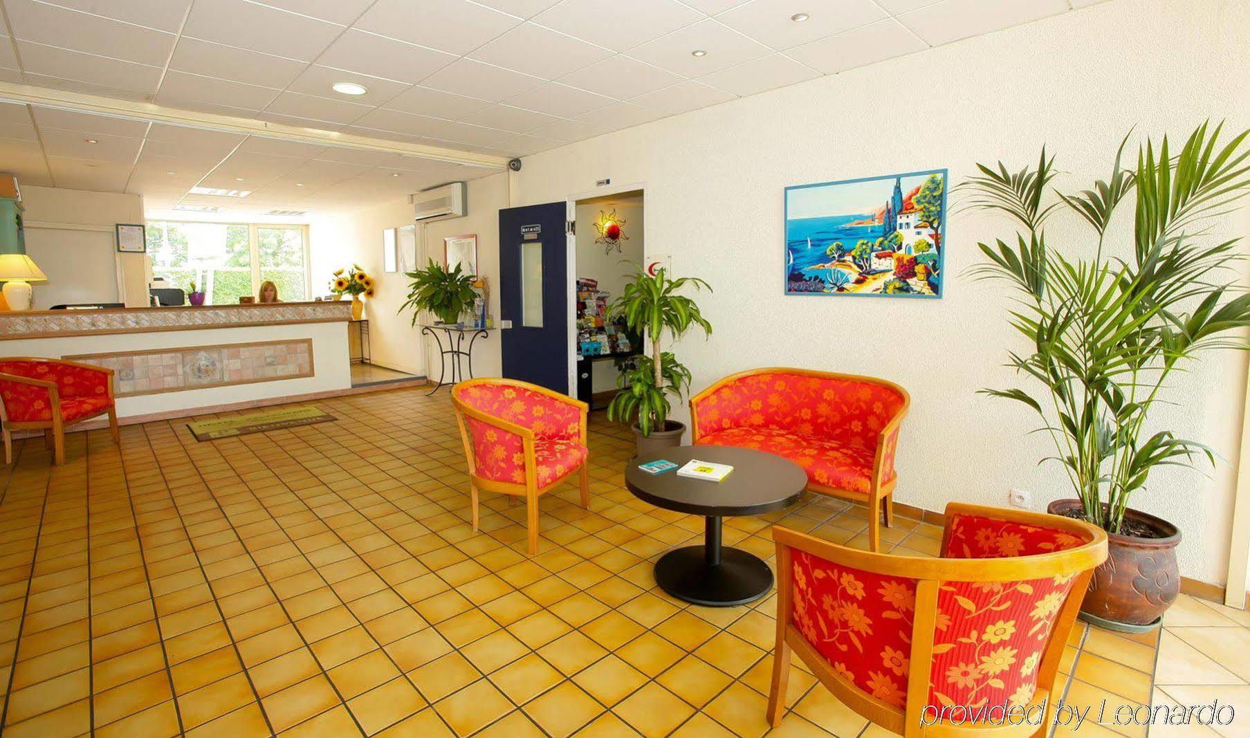 Contact Hotel Le Provencal Bordeaux Lac ภายนอก รูปภาพ